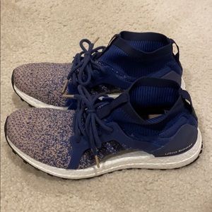 Adidas ultraboost like new MSRP $180